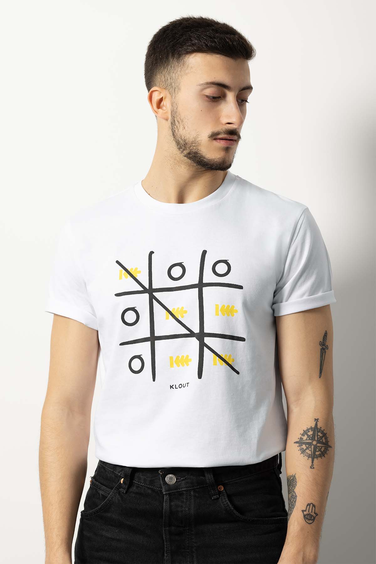 Camiseta 3 En Raya Blanca