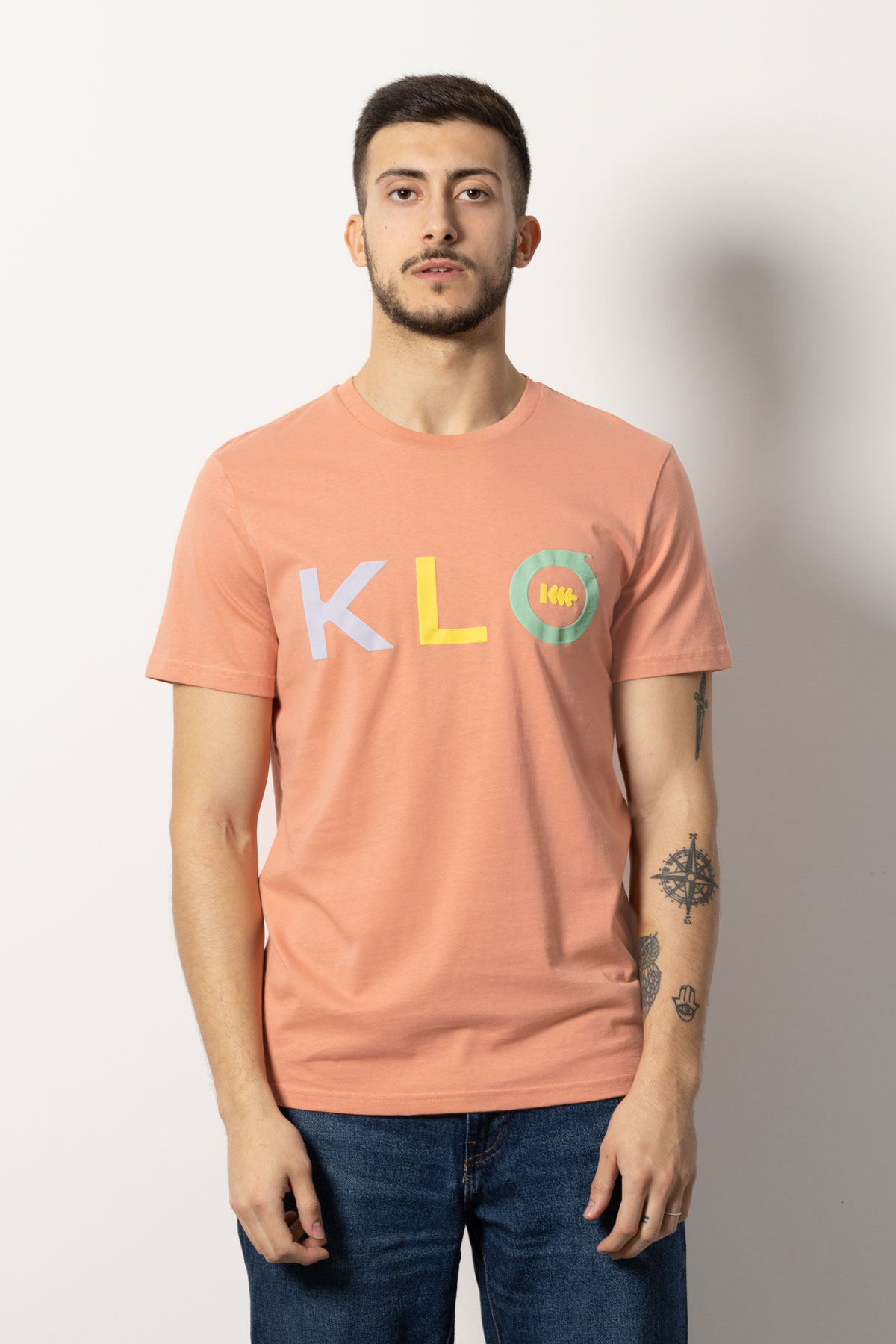 Camiseta KLO Rosa con Serigrafía